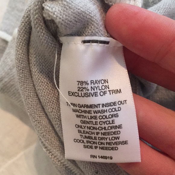 Gray and white striped top / sweater, size L - Picture 5 of 5